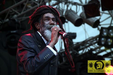 Don Carlos (Jam) and The Dub Vision Band 25. Summer Jam Festival - Fuehlinger See, Koeln - Green Stage 02. Juli 2010 (13).JPG